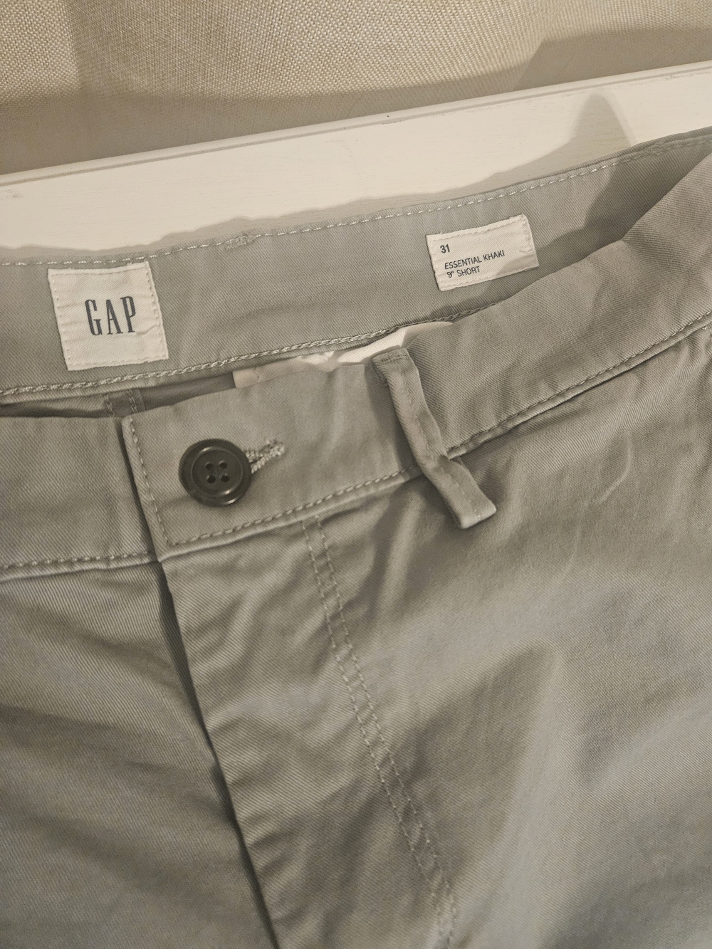 GAP Men’s Essential Khaki Shorts - Light Gray